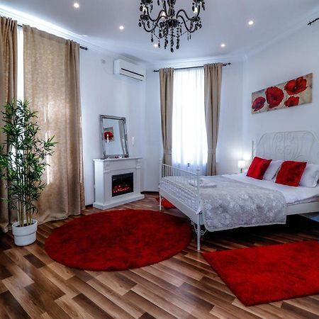 Downtown Central University Apartament - Cal1 บูคาเรสต์ ภายนอก รูปภาพ