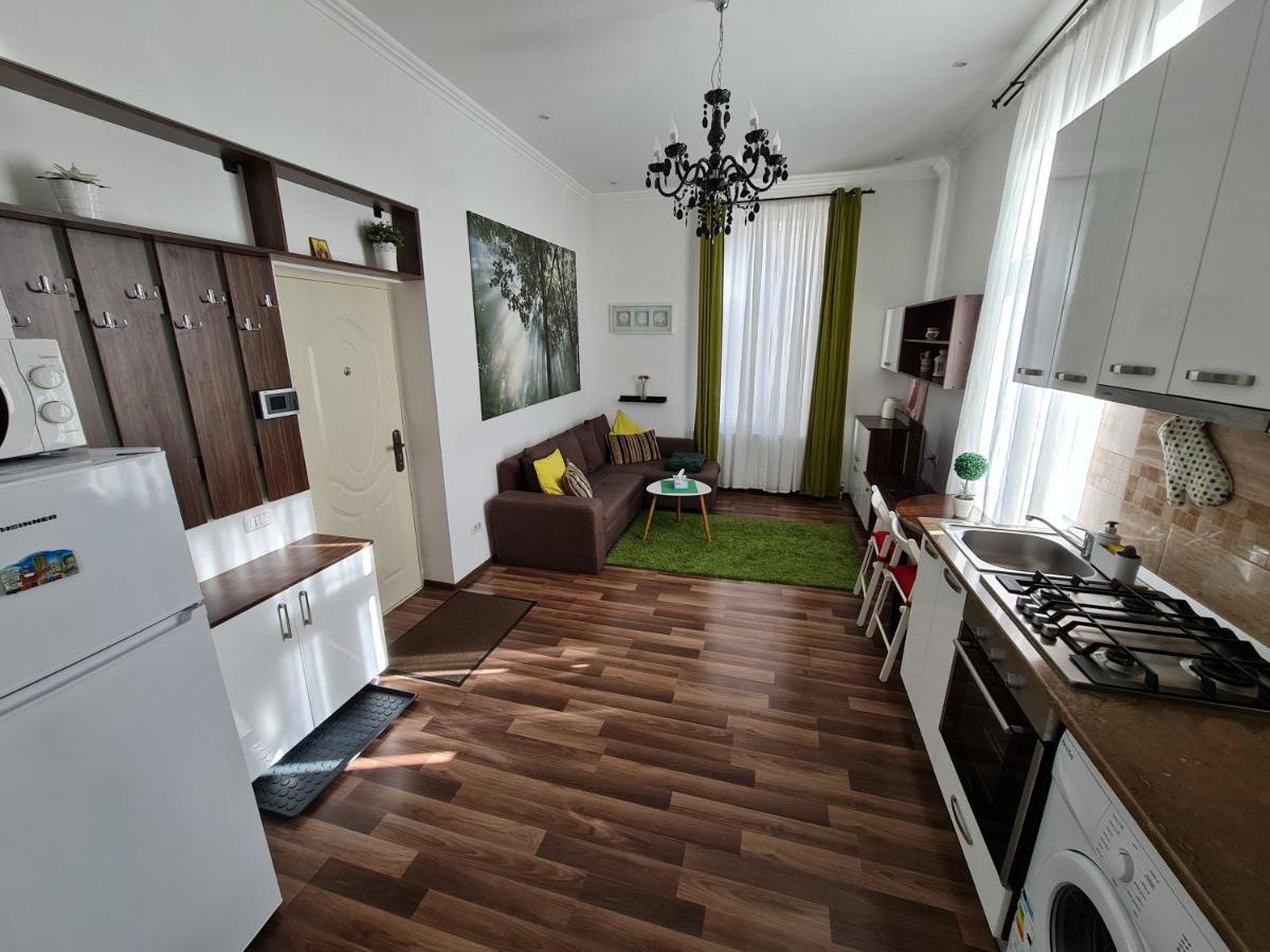 Downtown Central University Apartament - Cal1 บูคาเรสต์ ภายนอก รูปภาพ