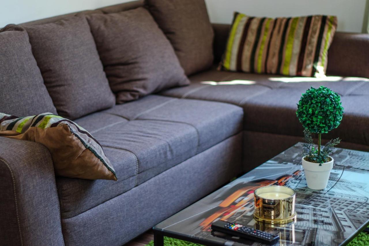 Downtown Central University Apartament - Cal1 บูคาเรสต์ ภายนอก รูปภาพ