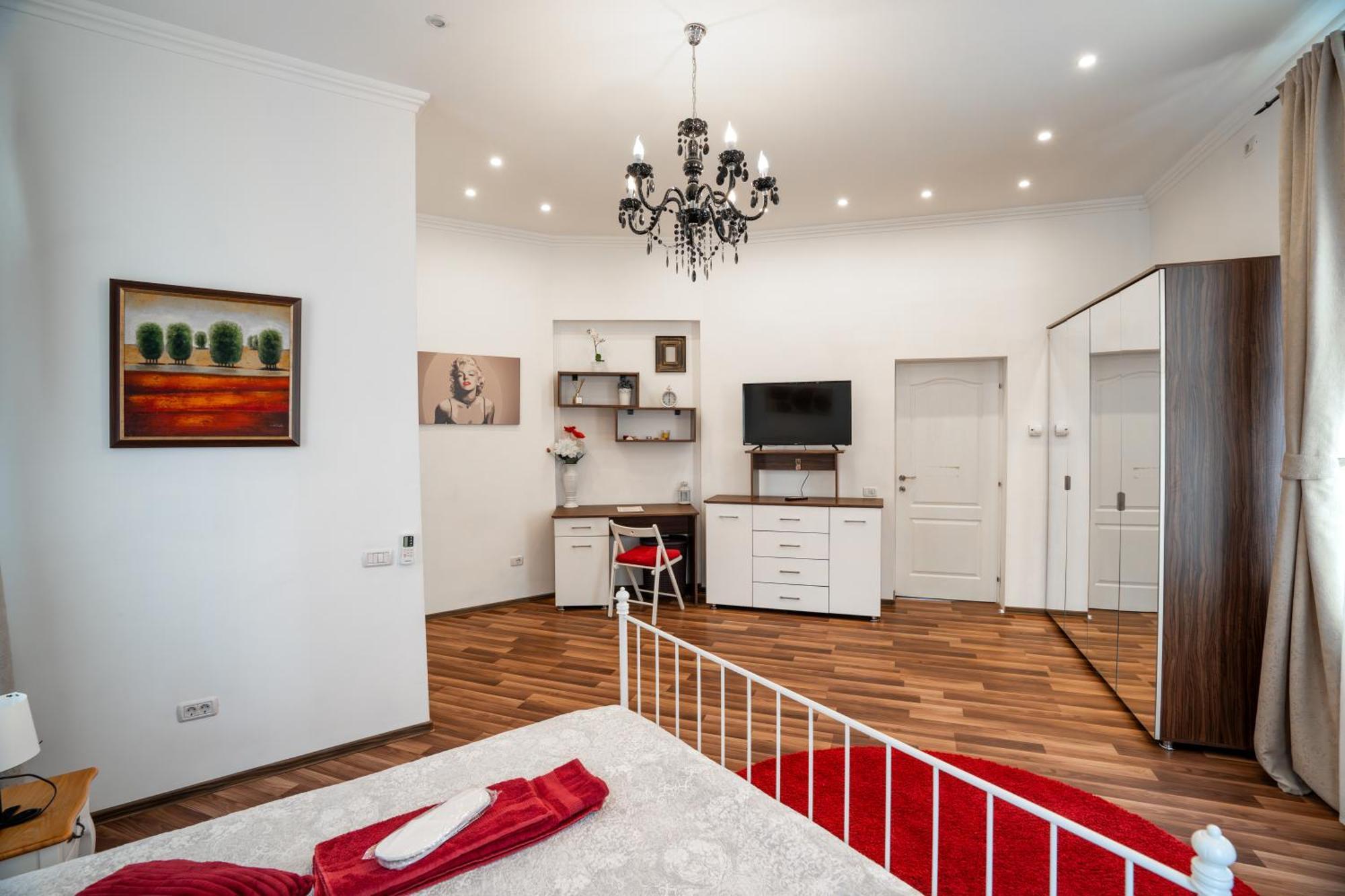 Downtown Central University Apartament - Cal1 บูคาเรสต์ ภายนอก รูปภาพ