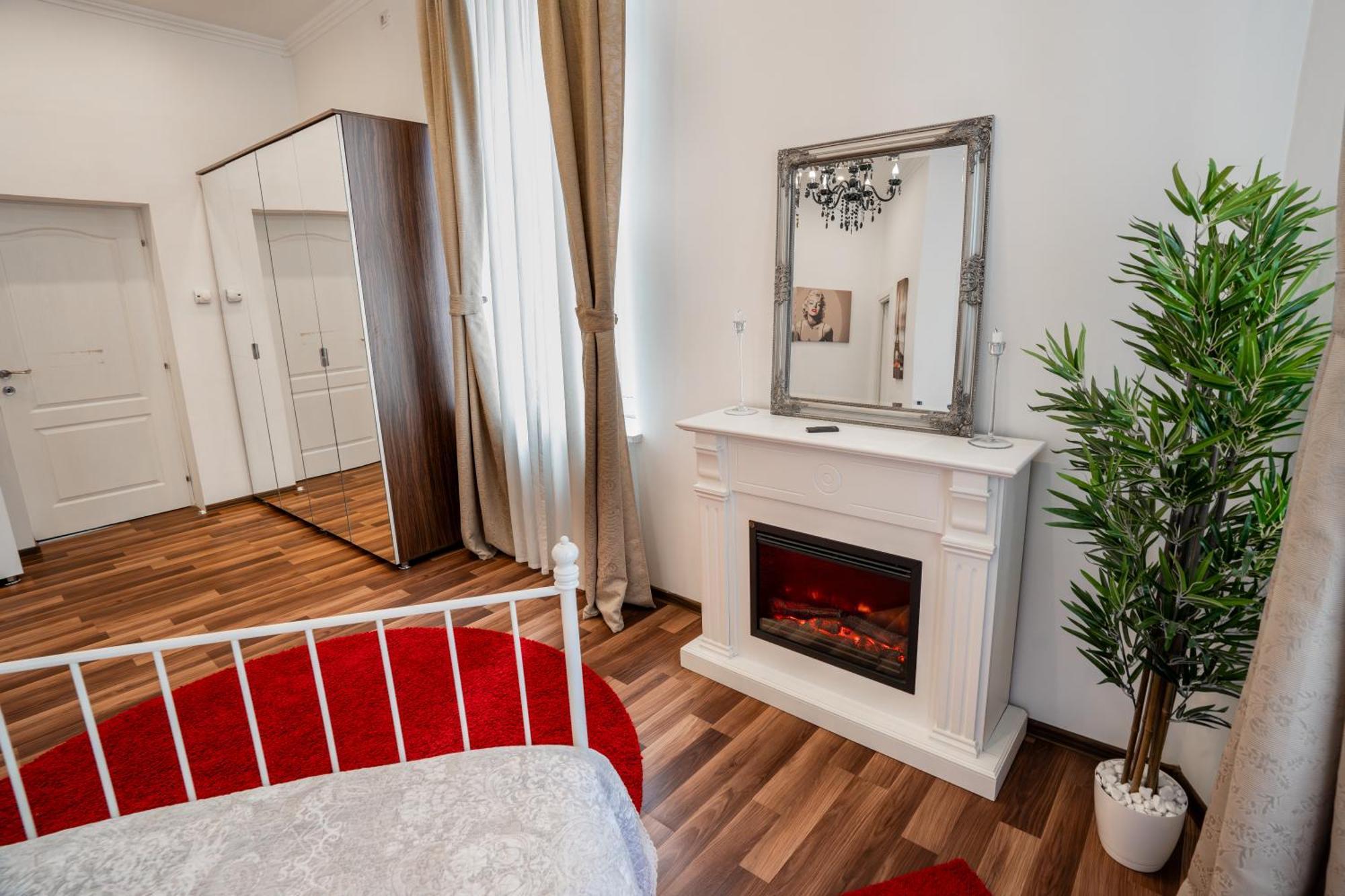 Downtown Central University Apartament - Cal1 บูคาเรสต์ ภายนอก รูปภาพ