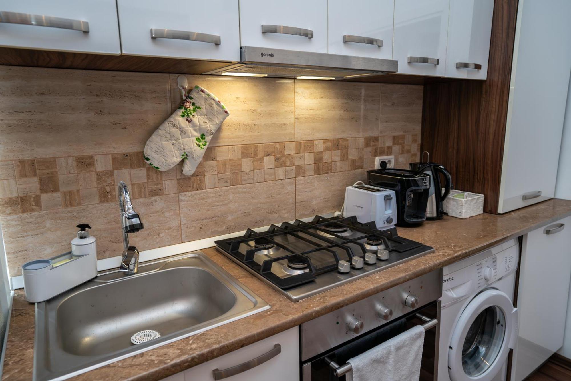 Downtown Central University Apartament - Cal1 บูคาเรสต์ ภายนอก รูปภาพ