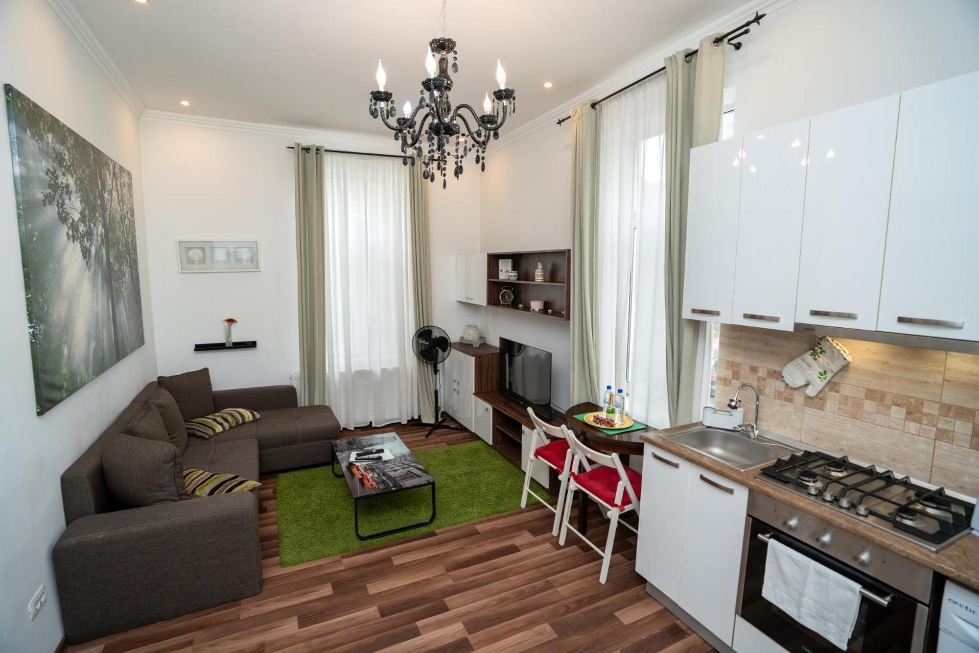 Downtown Central University Apartament - Cal1 บูคาเรสต์ ภายนอก รูปภาพ